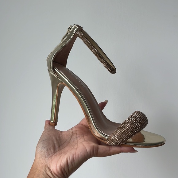 Two pairs, champagne, gold cocktail heels - Picture 4 of 12